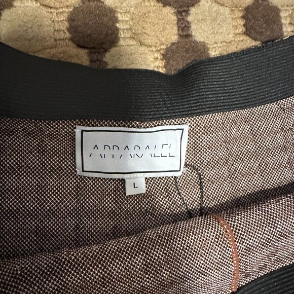 Apparalel Houndstooth Button/Pocket Detail Skirt - Picture 3 of 7